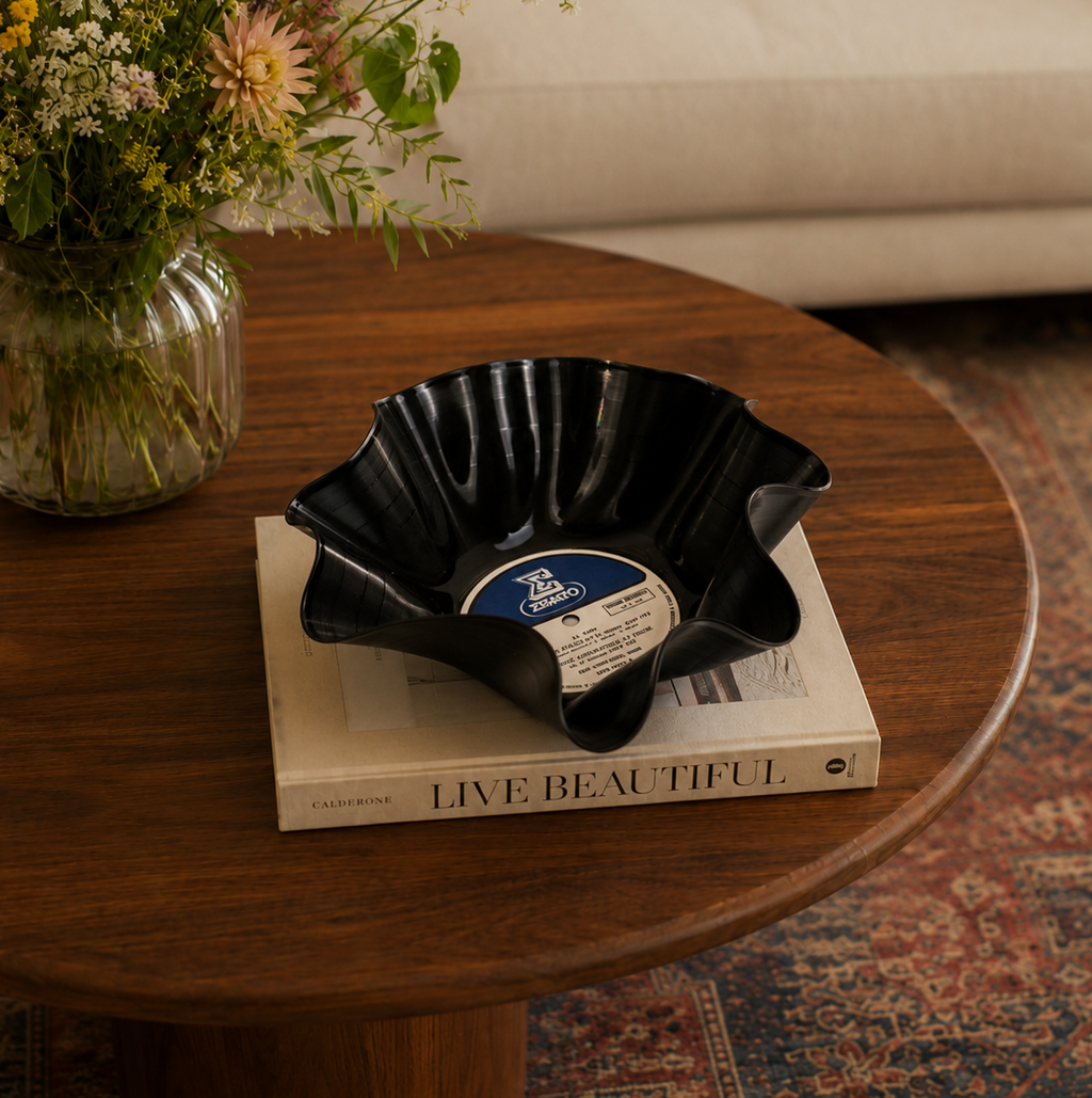 Bach vinyl record bowl | upcycled en handgevormd