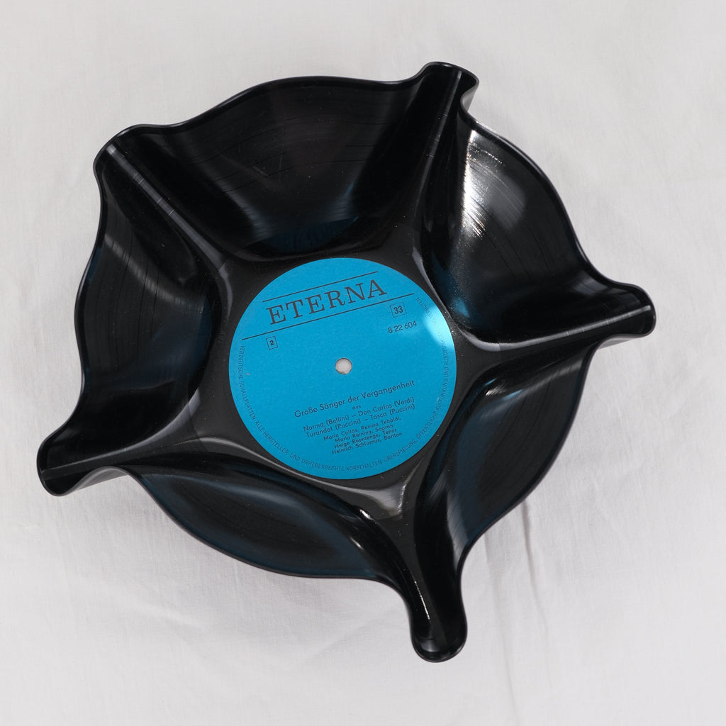Blauwe Eterna vinyl record bowl | upcycled en handgevormd