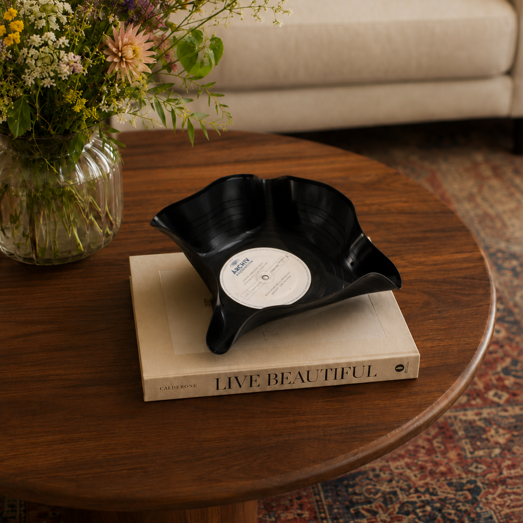 Bach vinyl record bowl | upcycled en handgevormd