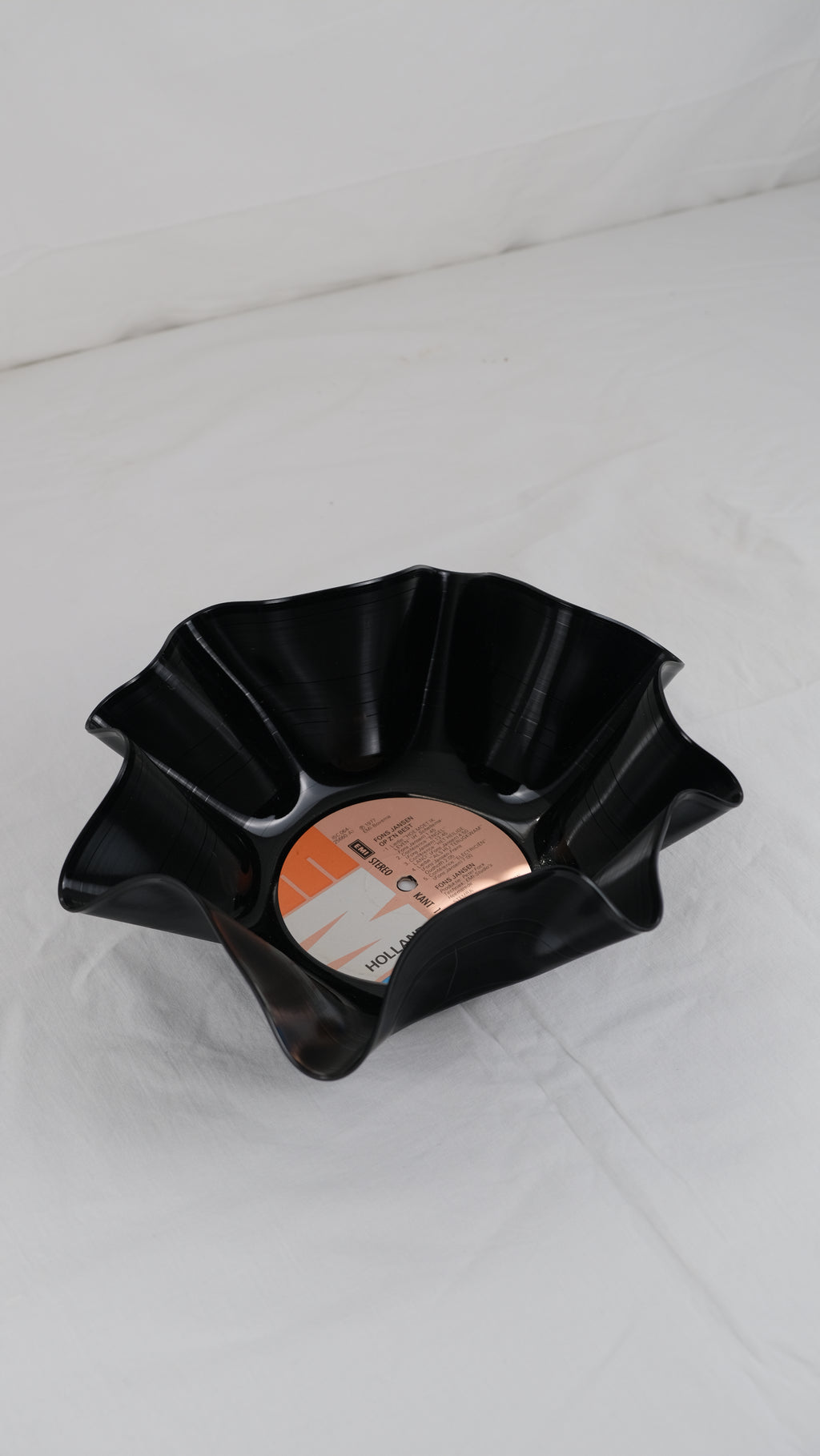 Fons Jansen vinyl record bowl | upcylced en handgevormd